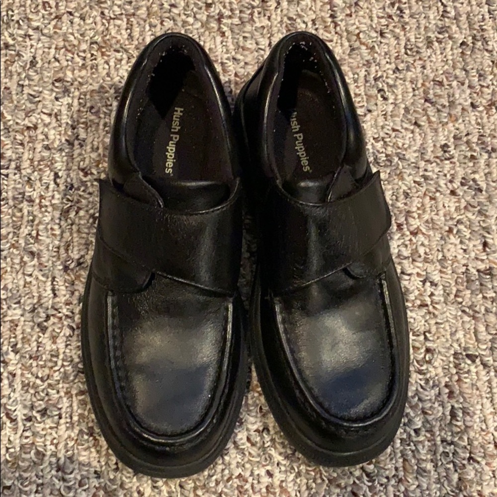 Men’s Gil Hush Puppies Black Leather Loafer Shoe 9